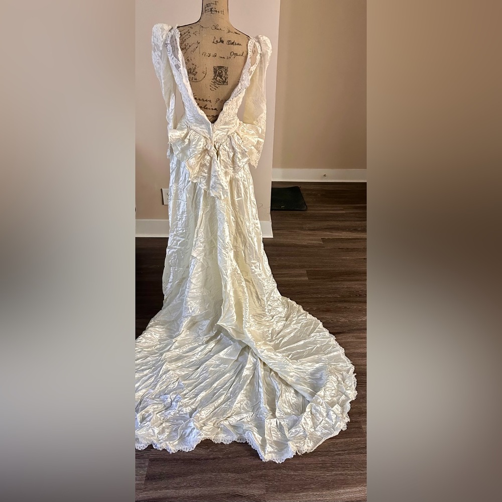 Vintage Wedding Dress Size 6